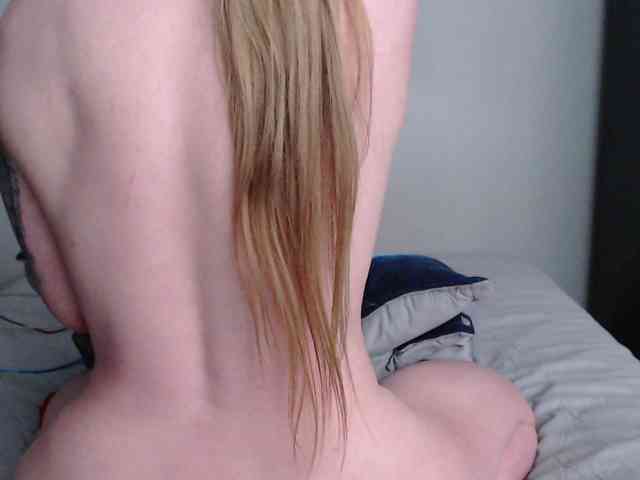 SaraCirce Live Webcam on BongaCams