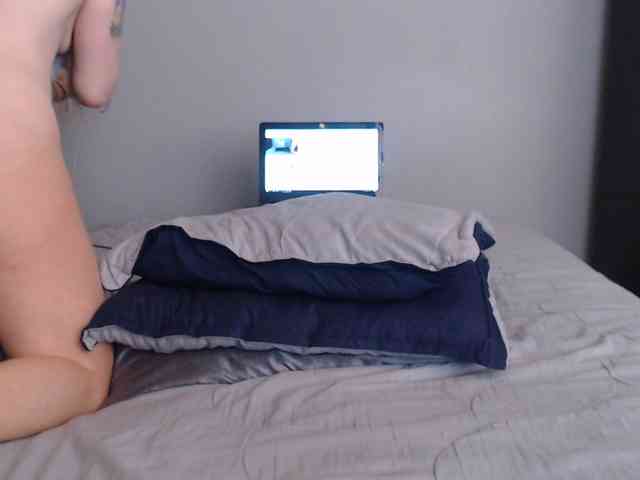 SaraCirce webcam