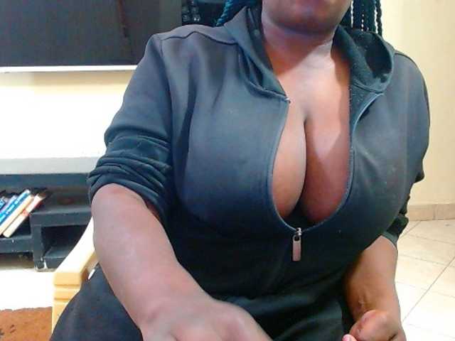 Dalia70 live webcam show