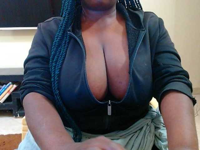 Dalia70 live webcam show