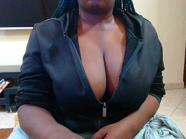 Dalia70 live webcam show