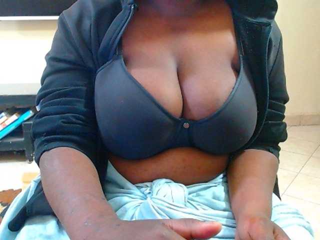 Dalia70 live cam preview