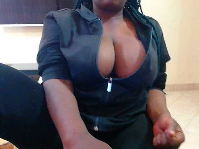 Dalia70 live cam on UnifiedCams