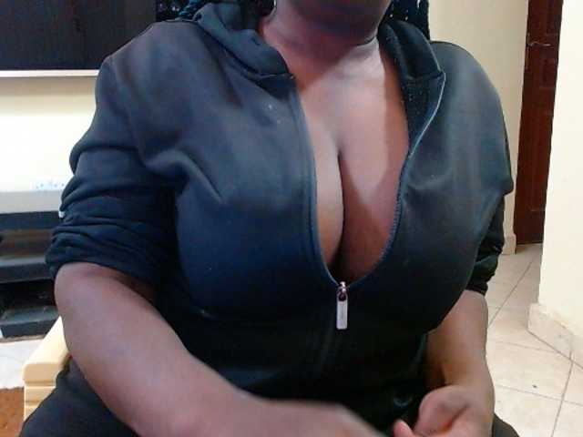 Dalia70 live cam on UnifiedCams