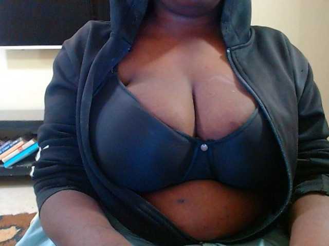 Dalia70 live cam preview