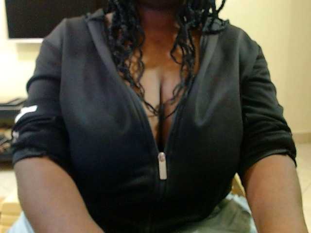 Sex chat gratuit in direct cu Dalia70 pe BongaCams