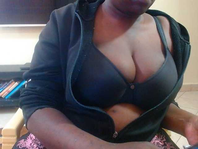 Dalia70 live cam preview