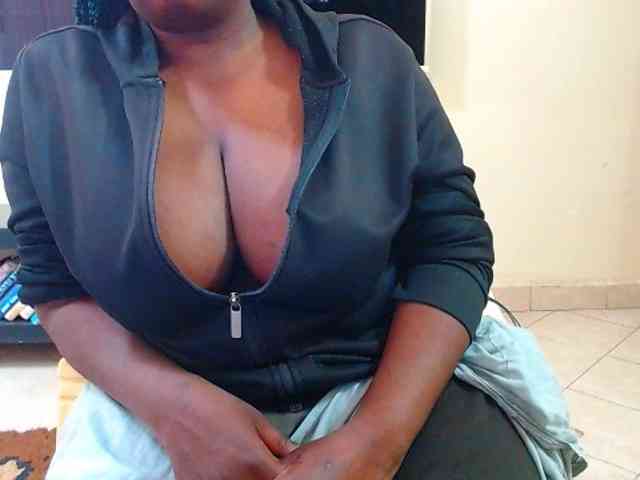 Dalia70 Live Webcam on BongaCams