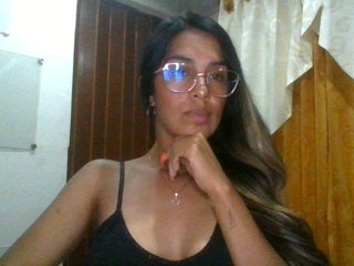 JuanaBrunette