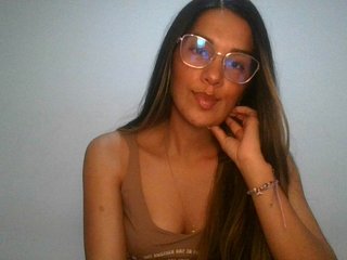JuanaBrunette