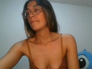 JuanaBrunette