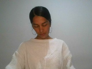 JuanaBrunette Porn Show
