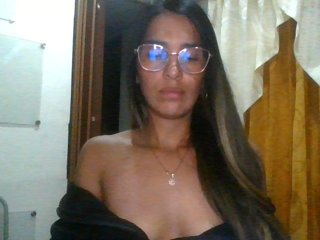 JuanaBrunette Porn Show