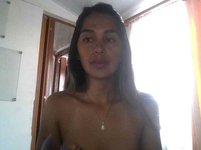 JuanaBrunette