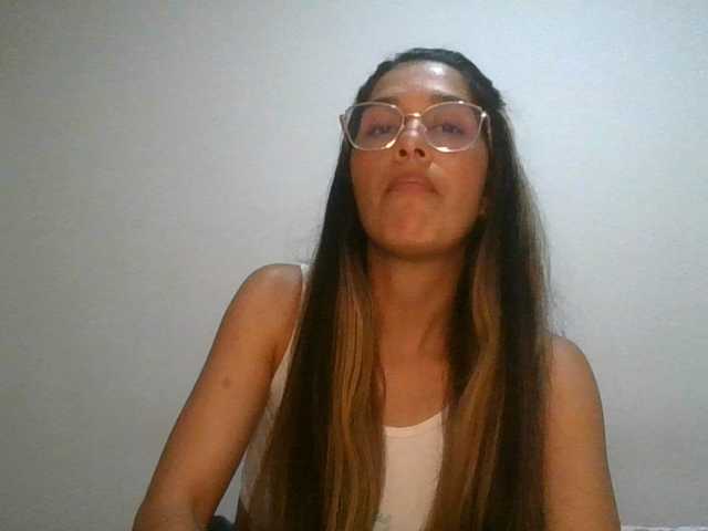 JuanaBrunette