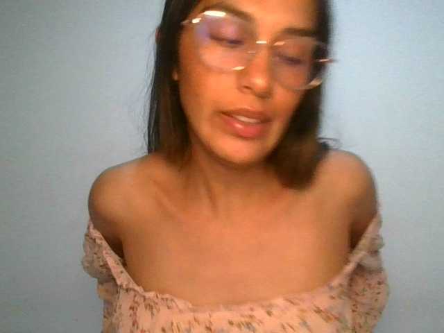 JuanaBrunette