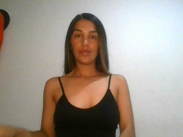 JuanaBrunette