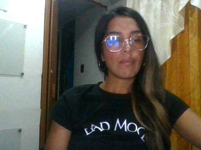 JuanaBrunette
