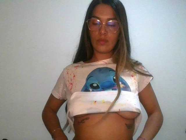 JuanaBrunette