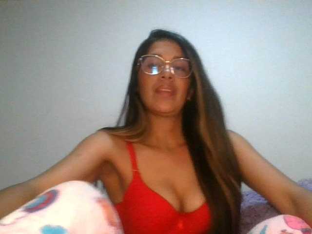 JuanaBrunette