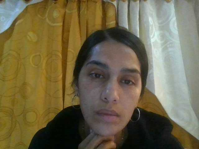 JuanaBrunette