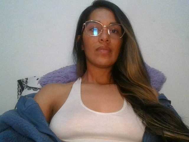 JuanaBrunette