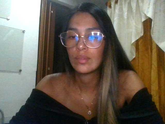 JuanaBrunette