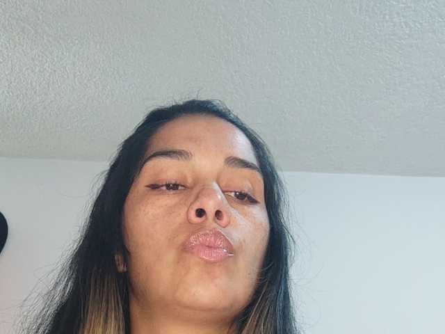 JuanaBrunette