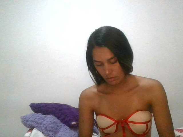 JuanaBrunette