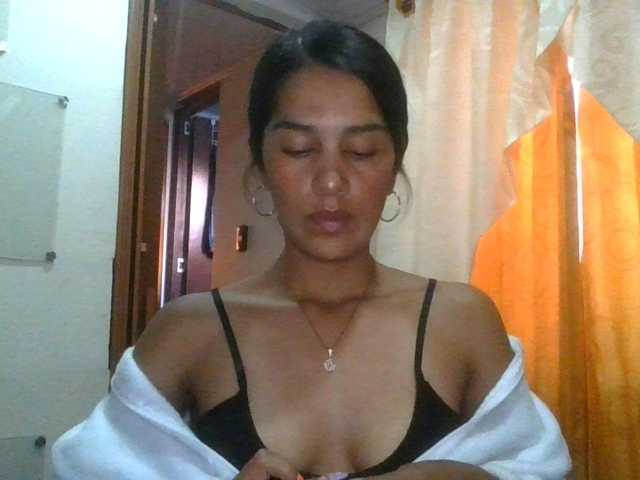 JuanaBrunette