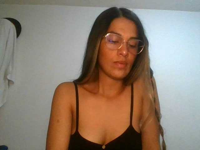 JuanaBrunette