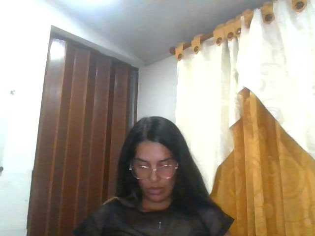 JuanaBrunette