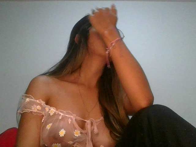 JuanaBrunette