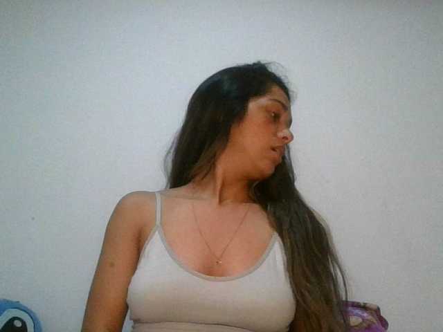 JuanaBrunette