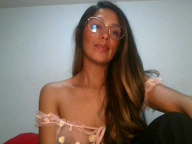 JuanaBrunette