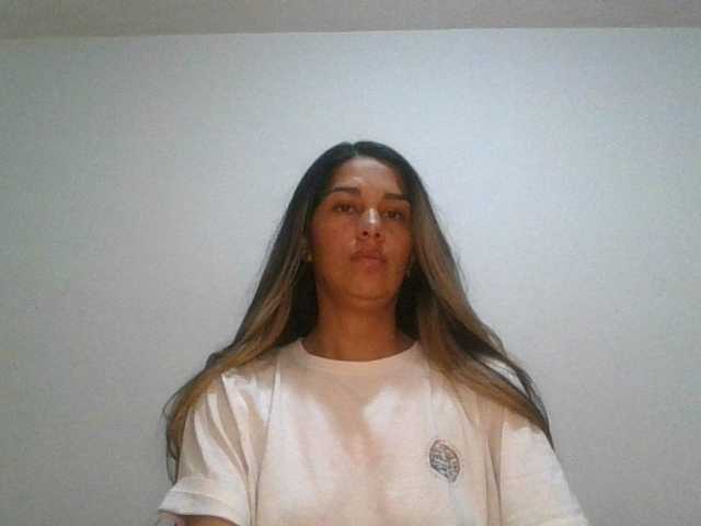 JuanaBrunette