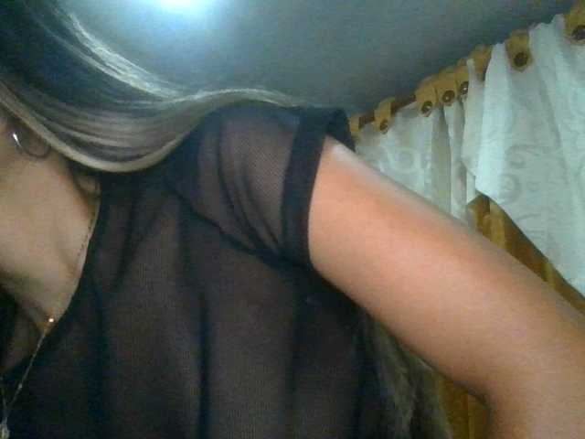 JuanaBrunette