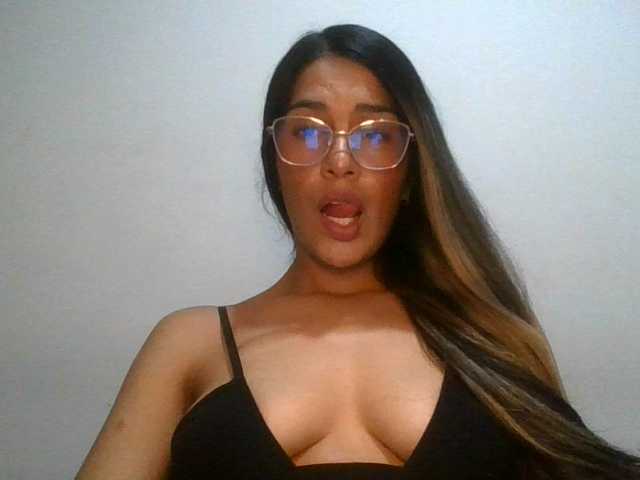 JuanaBrunette