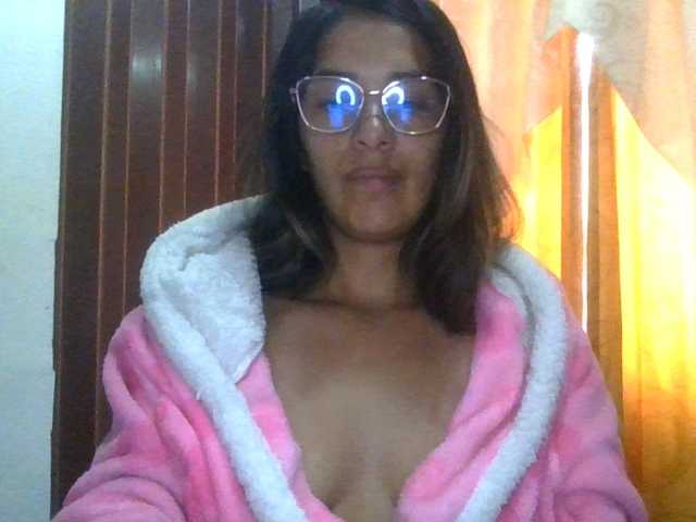 JuanaBrunette