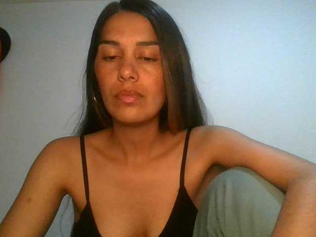 JuanaBrunette