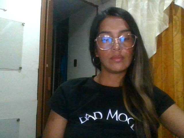 JuanaBrunette live cam on BongaCams