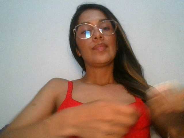 JuanaBrunette