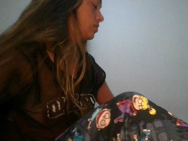 JuanaBrunette webcam