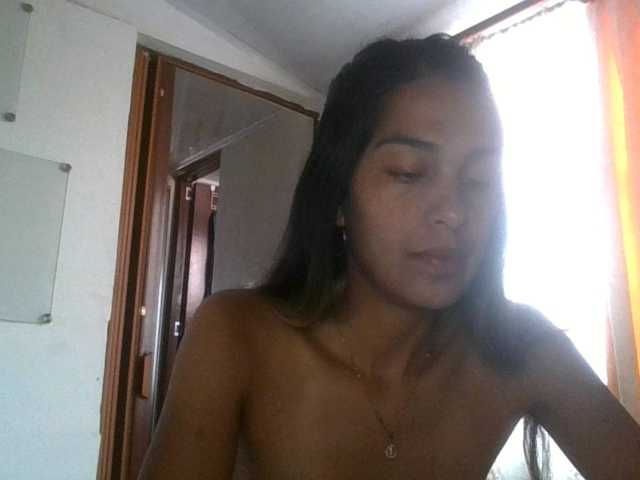 JuanaBrunette
