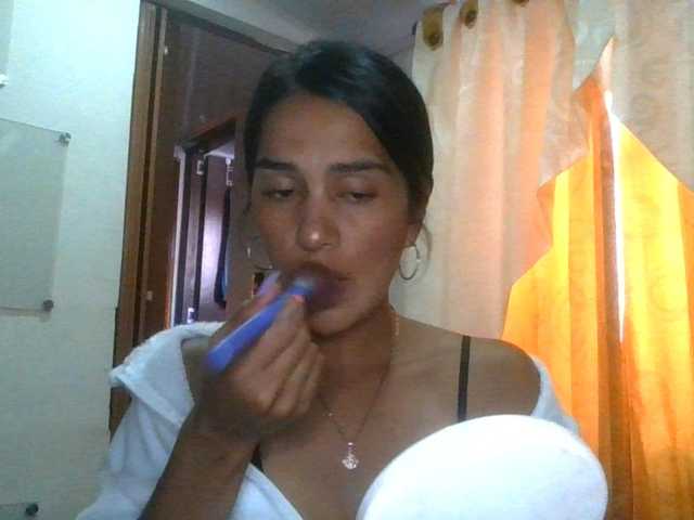 JuanaBrunette
