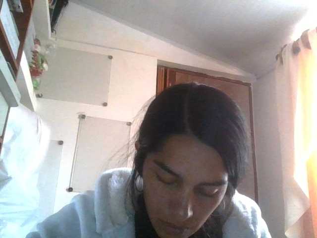 JuanaBrunette
