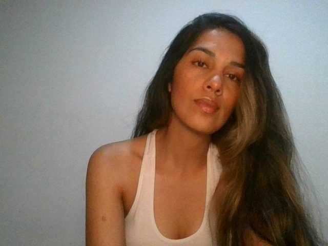 JuanaBrunette