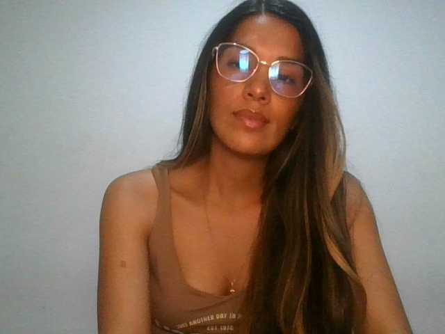 JuanaBrunette