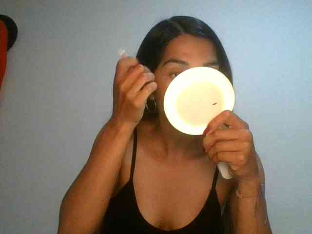 JuanaBrunette webcam