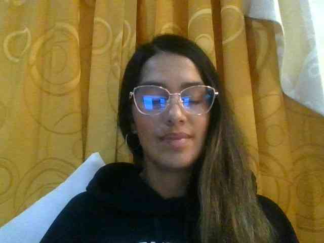 JuanaBrunette